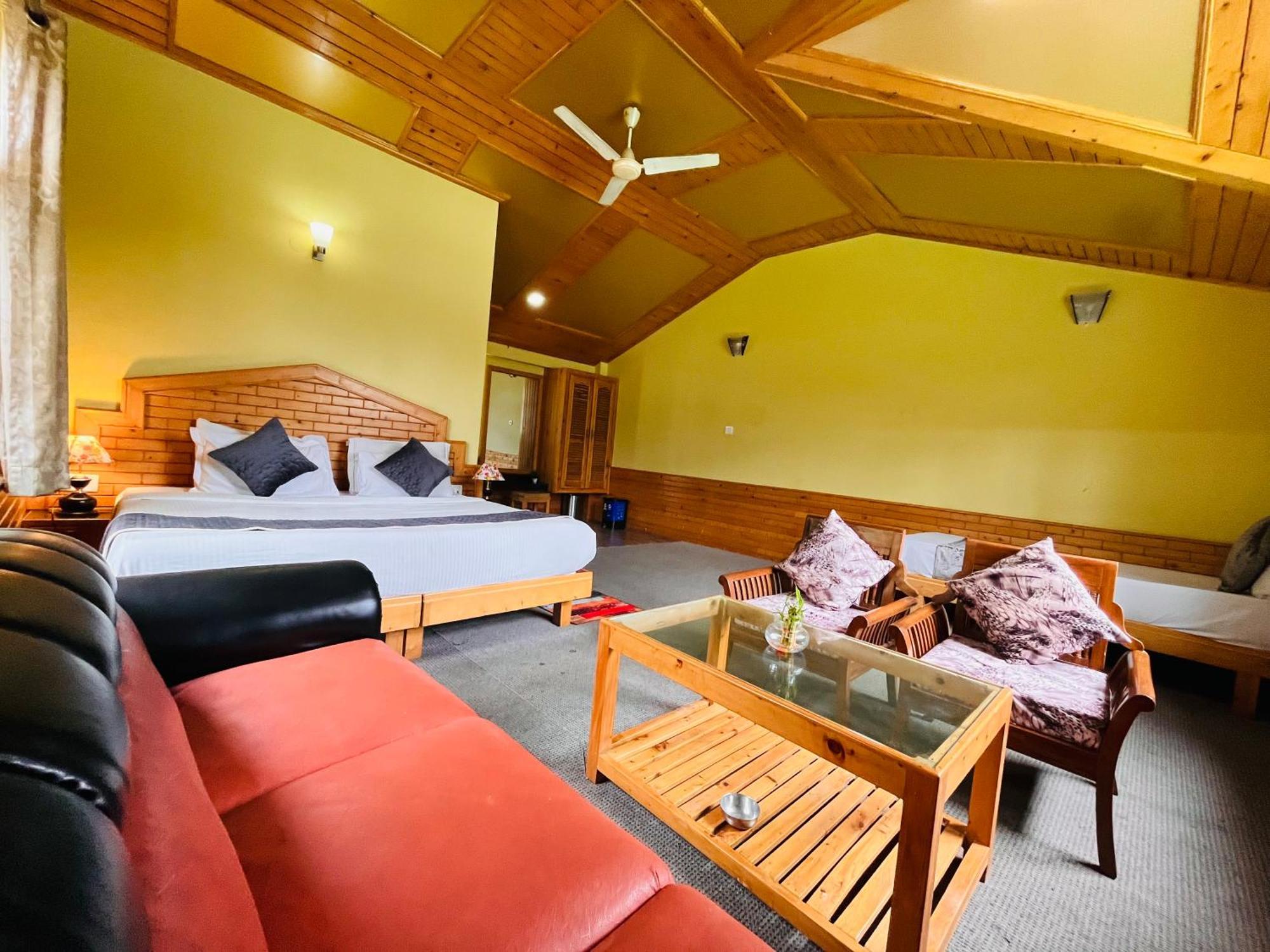 Hotel Hollywood Manali - Scenic River & Mountain View With Premium Rooms Екстериор снимка