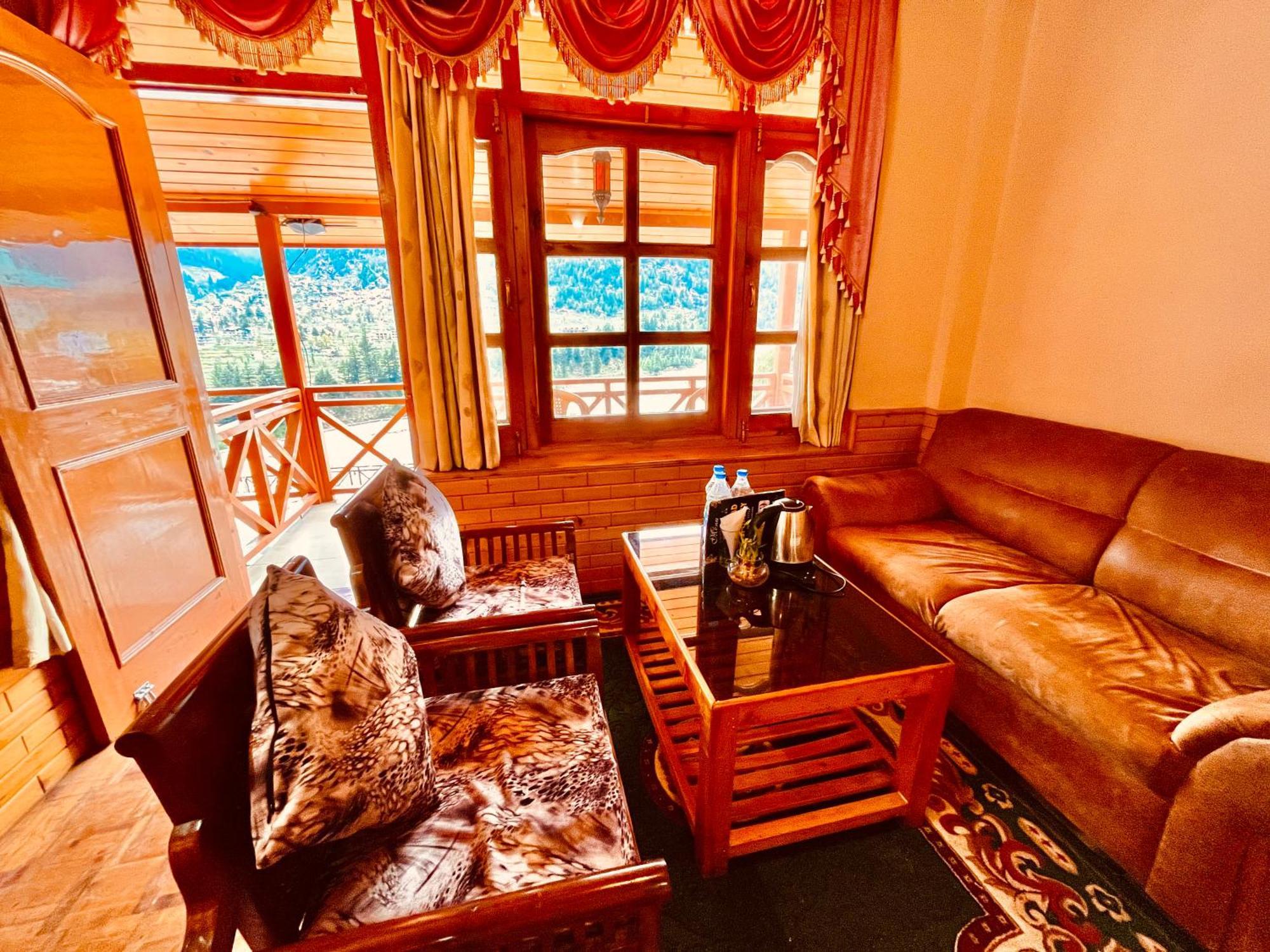 Hotel Hollywood Manali - Scenic River & Mountain View With Premium Rooms Екстериор снимка